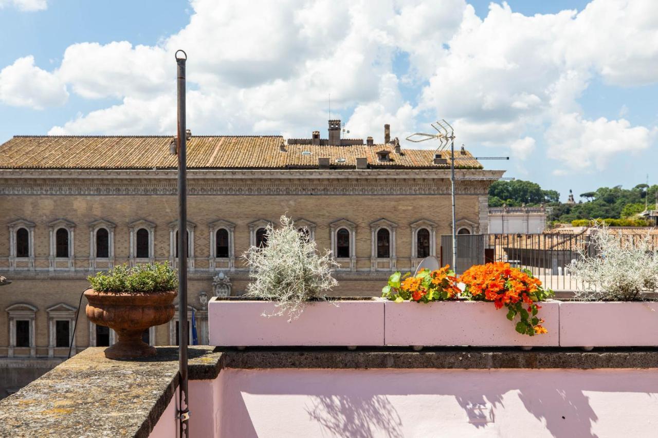 Apartamento Iflat Penthouse In Campo De' Fiori Roma Exterior foto
